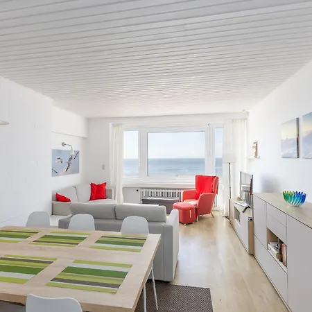 아파트 Sunny Seaside Apartment, Cleaning Included 미들케르케